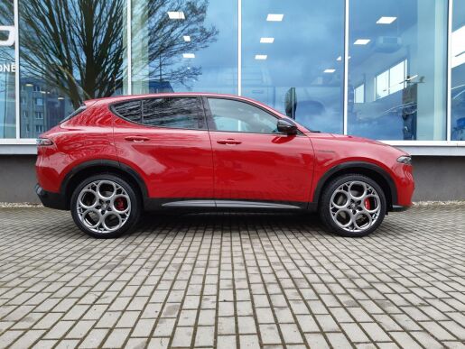 Alfa Romeo Tonale 1,3 PHEV 280 PS  Veloce