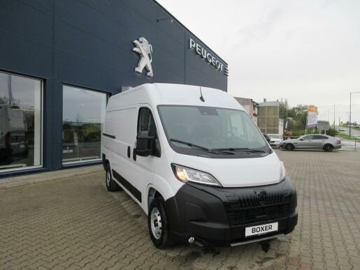 Peugeot Boxer 3300 L2H2 BlueHDi 120k MAN6