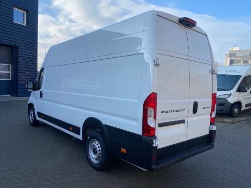 Peugeot Boxer Furgon 4350 L4H3 180k MAN6- 4506