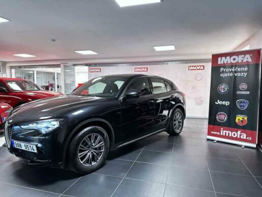 Alfa Romeo Stelvio MY23 2.2 JTDm 210k AT8 ZF Q4 4