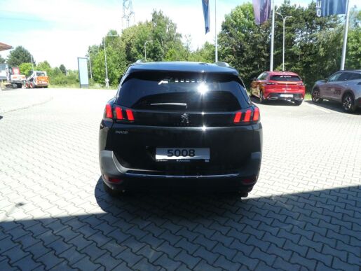 Peugeot 5008 GT 1.6 EAT8 180K