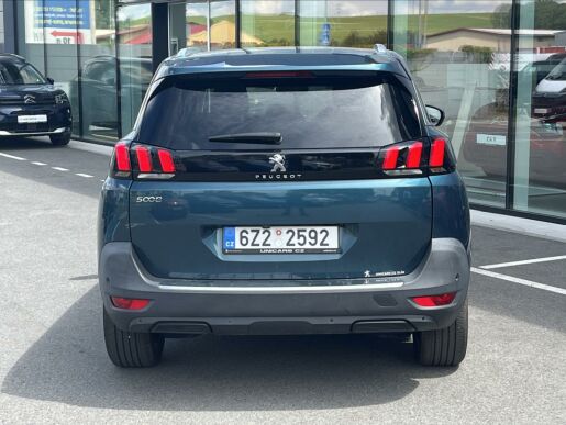 Peugeot 5008 2,0 BlueHDi 150  Allure ČR