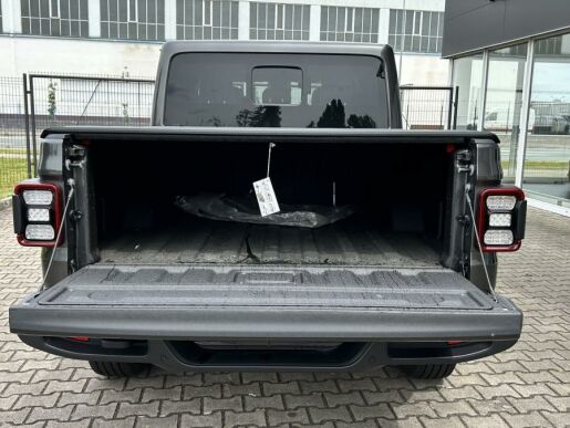 Jeep Gladiator 3.0 V6 CRD 264k Overland