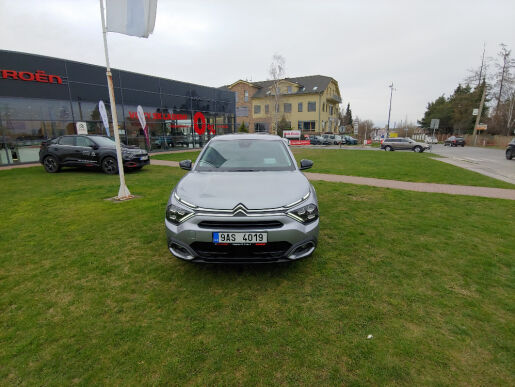 Citroën C4 X C4 X 1.2 PureTech 130 S&S EAT8 SHINE           