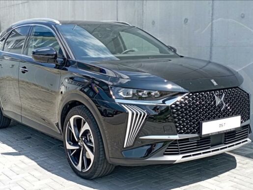 DS Automobiles DS7 1,6   E-TENSE 300 EAT8 4x4 Opera