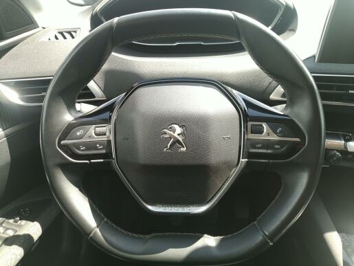 Peugeot 3008 Active 1.6 BlueHDi 120k MAN6