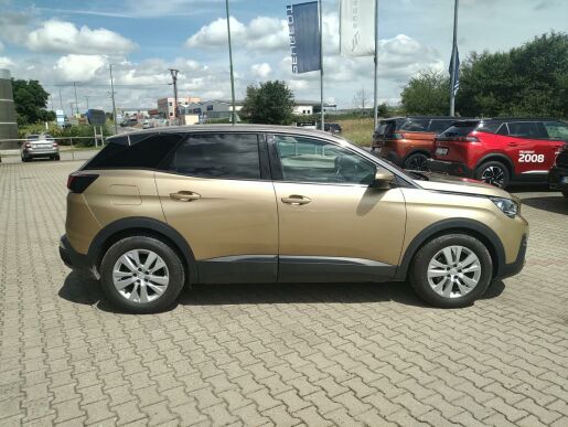 Peugeot 3008 Active 1.6 BlueHDi 120k MAN6