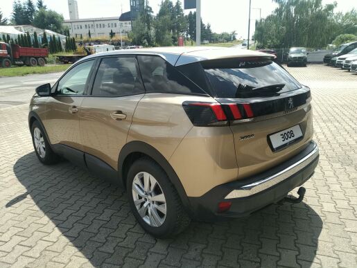 Peugeot 3008 Active 1.6 BlueHDi 120k MAN6