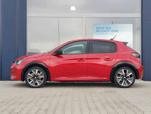 Peugeot 208  e-GT 100 kW záruka 5let + KOLA