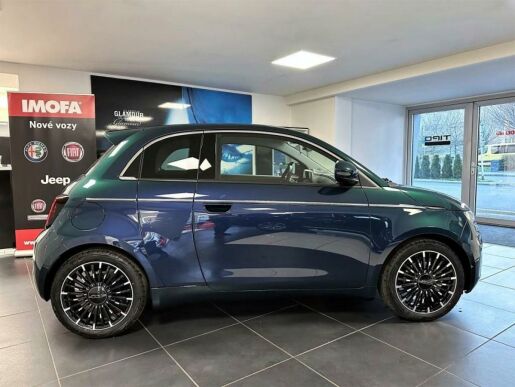 Fiat 500e BEV ICON 3+1 320km 42kWh AT *3