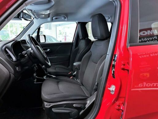 Jeep Renegade 1.3 T4 150k DDCT AT Limited, r