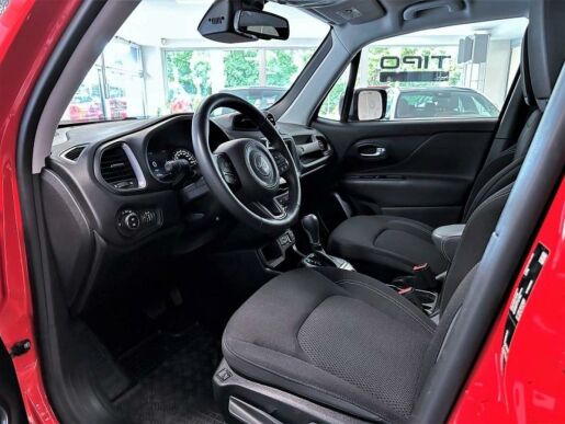 Jeep Renegade 1.3 T4 150k DDCT AT Limited, r