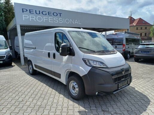 Peugeot Boxer Furgon 3300 L2H1 BlueHDi 140k