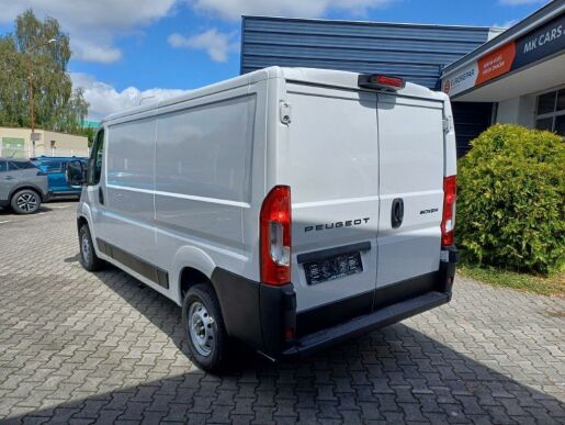 Peugeot Boxer Furgon 3300 L2H1 BlueHDi 140k