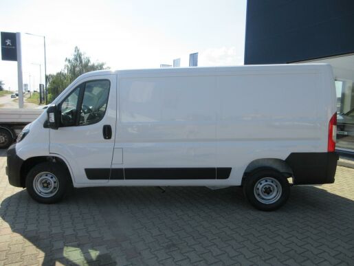 Peugeot Boxer Furgon 3000 L2H1 BlueHDI 120k