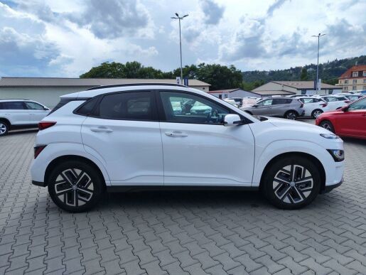 Hyundai Kona EV/64kWh My 23 Power Czech