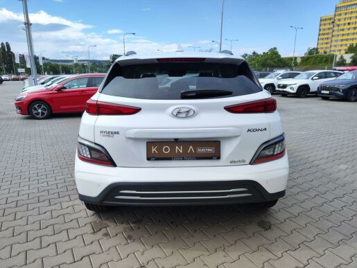 Hyundai Kona EV/64kWh My 23 Power Czech