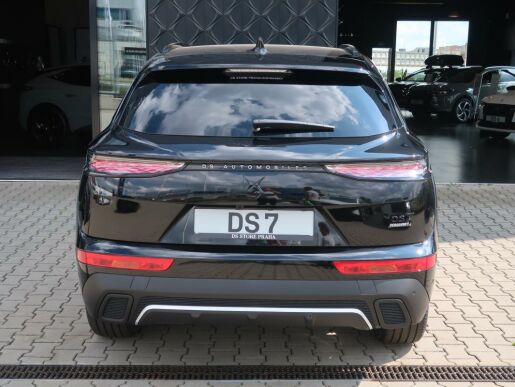 DS Automobiles DS7 PERFORMANCE LINE 1.5 BlueHDi 1