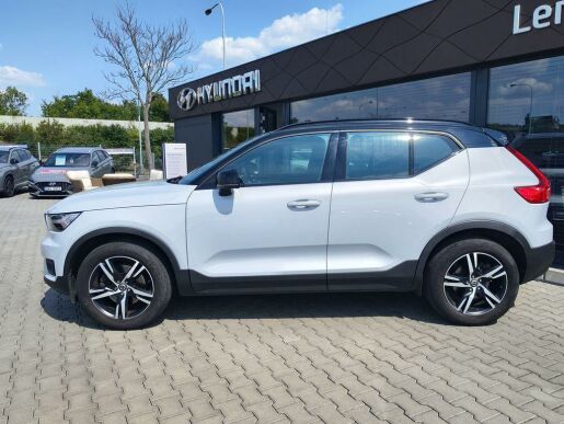 Volvo XC40 2.0 D3/110kW R-Design AWD AT