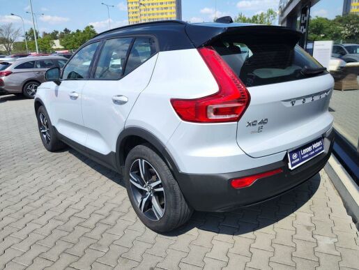 Volvo XC40 2.0 D3/110kW R-Design AWD AT