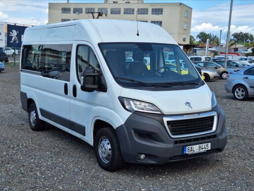 Peugeot Boxer 2,0 Blue HDI  CZ L2H2 9 míst