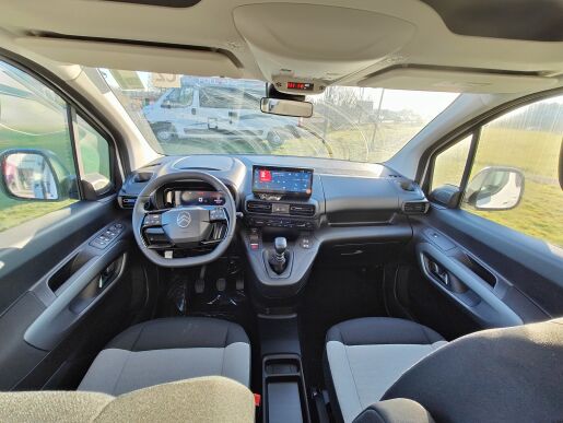 Citroën Berlingo osobní CITROEN BERLINGO XL PLUS 1.5 BlueHDi 130 S&S MAN6    