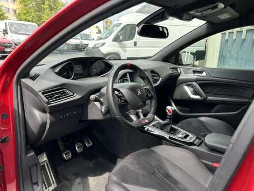 Peugeot 308 GTi 1.6 PureTech 263k záruka