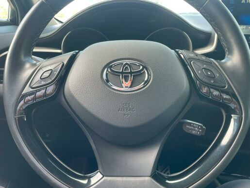 Toyota C-HR SELECTION 1.8 HYBRID 90 kW