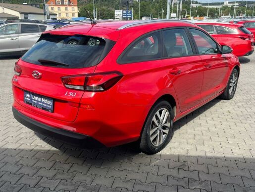 Hyundai i30 1.4 T-GDi/103kW Trikolor Komfo