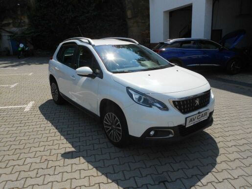 Peugeot 2008 ACTIVE 1.5 BlueHDi 100 MAN6 DP