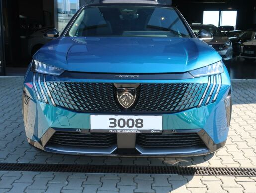 Peugeot 3008 GT Elektromotor 157 kW / 210 k