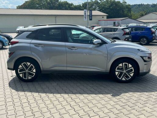 Hyundai Kona EV 64kWh/150kW Premium