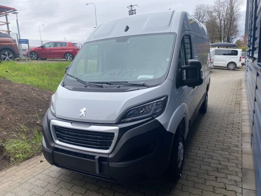 Peugeot Boxer Furgon 3300 L2H2 140k MAN6  - 5301