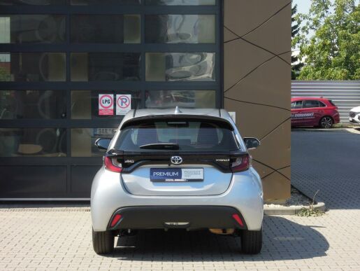 Toyota Yaris COMFORT 1,5 HEV 92kW AT