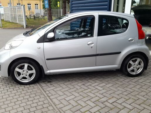 Peugeot 107 Trendy 1.0 5dv. *KLIMA*