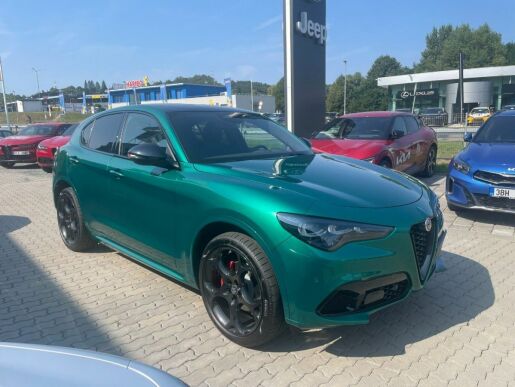 Alfa Romeo Stelvio 2.0 TURBO 280K AT8 Q4 TRIBUTO