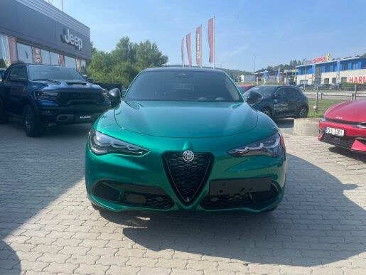 Alfa Romeo Stelvio 2.0 TURBO 280K AT8 Q4 TRIBUTO