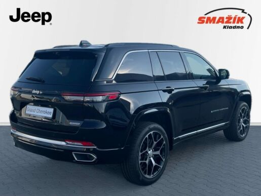 Jeep Grand Cherokee Summit