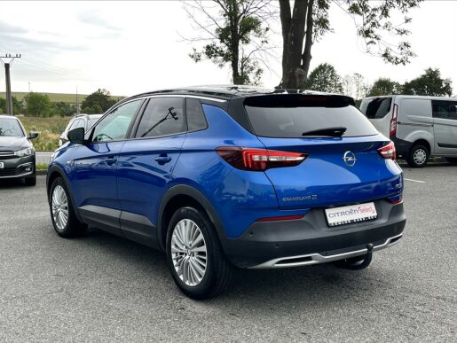 Opel Grandland X 1,2 PT 130k ZÁRUKA, Tažné