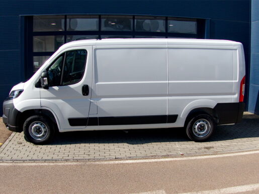 Peugeot Boxer FURGON L2H1 2.2 BHDI 120 *