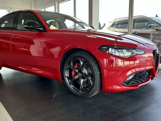 Alfa Romeo Giulia 2.2JTDm 210k Q4 Tributo