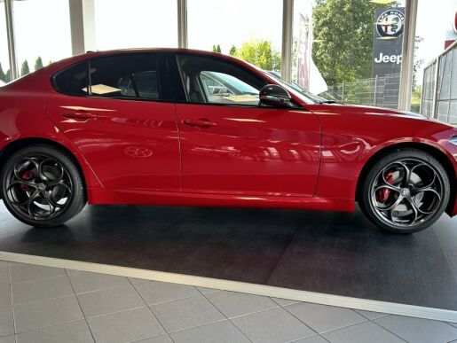 Alfa Romeo Giulia 2.2JTDm 210k Q4 Tributo