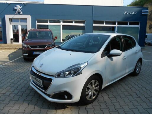 Peugeot 208 Active 1,2 82k ČR 1.maj DPH