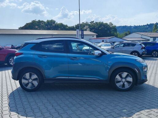 Hyundai Kona Electric 64kWh/150kW