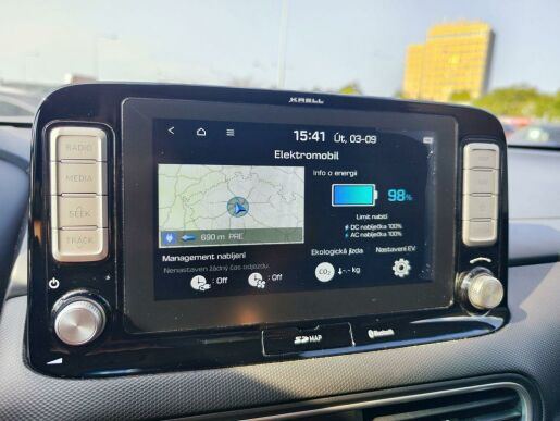 Hyundai Kona Electric 64kWh/150kW