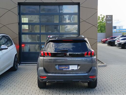 Peugeot 5008 GT LINE 1,6 PureTech 133kW AT