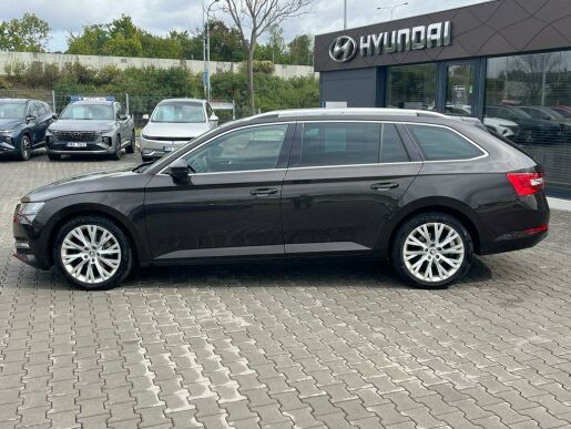 Škoda Superb 2.0 TDI/110kW Style Combi DSG