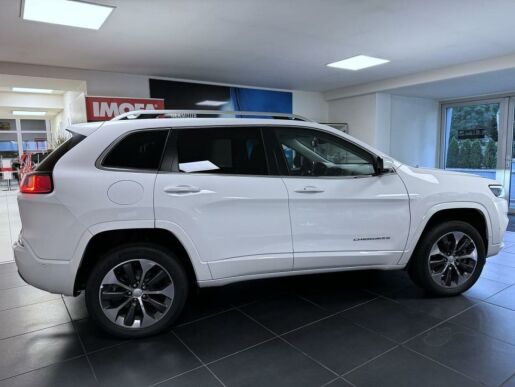 Jeep Cherokee 2.2 JTDm 195k 4x4 AT9 ZF Overl