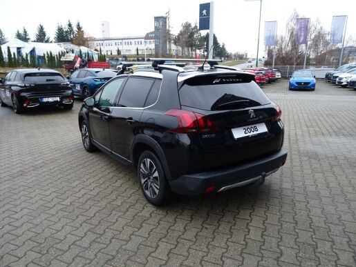 Peugeot 2008 ALLURE 1.2 PureTech 82  MAN5