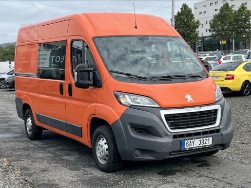 Peugeot Boxer 2,0 BlueHDi  L2H2 7 míst